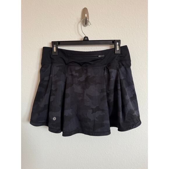 Lululemon Women’s Pace Rival Black Camo Skort Mid Rise Size 8 Athletic skirt - Picture 2 of 8